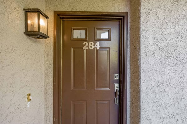 24143 Del Monte Drive, #284, Valencia, CA