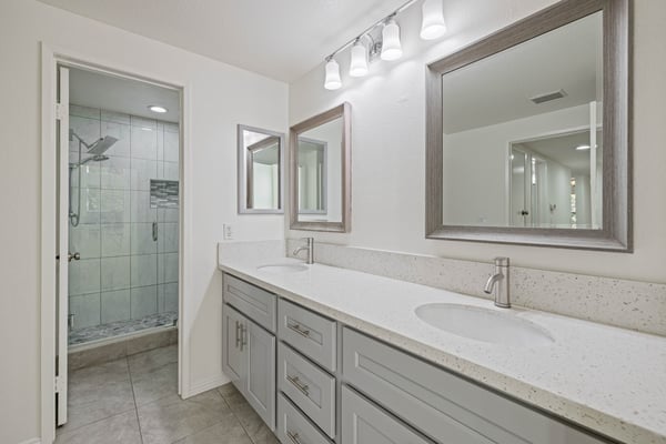 24143 Del Monte Drive, #284, Valencia, CA