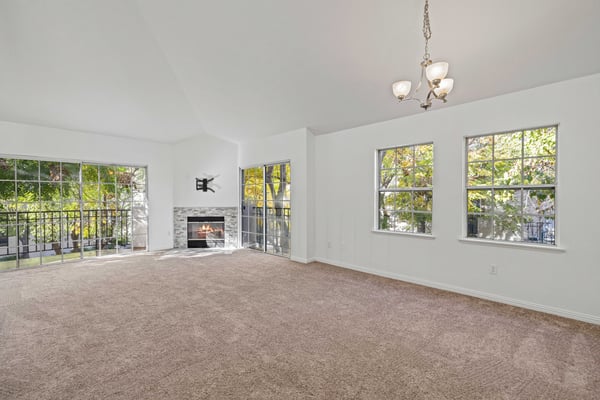 24143 Del Monte Drive, #284, Valencia, CA