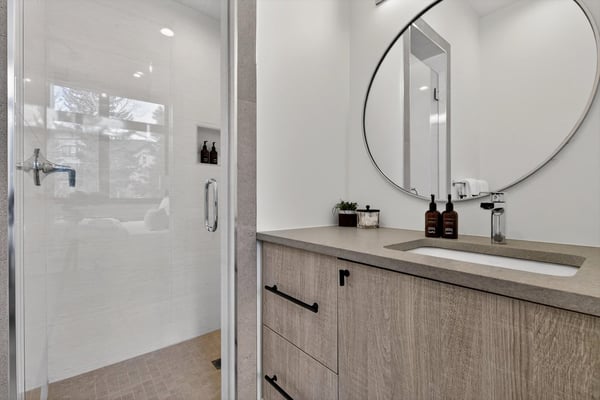 1270 Eagle Glen Drive, Unit B, Steamboat Springs, CO