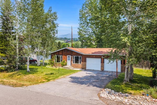 610 Pamela Ln, Steamboat Springs, CO