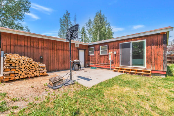 610 Pamela Ln, Steamboat Springs, CO