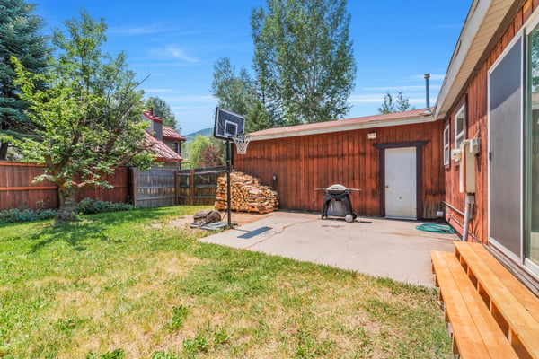 610 Pamela Ln, Steamboat Springs, CO