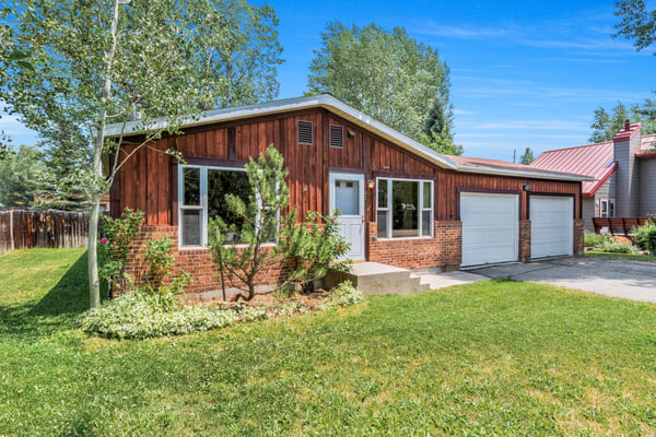 610 Pamela Ln, Steamboat Springs, CO