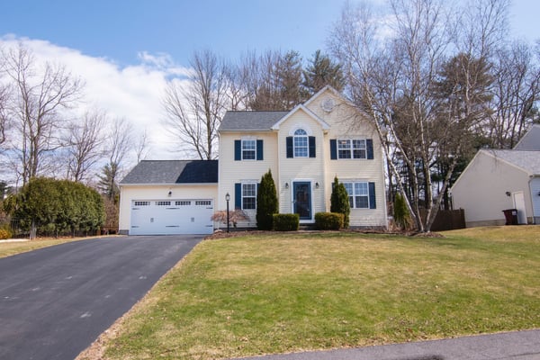 830 Salem Dr., Ballston Spa, NY