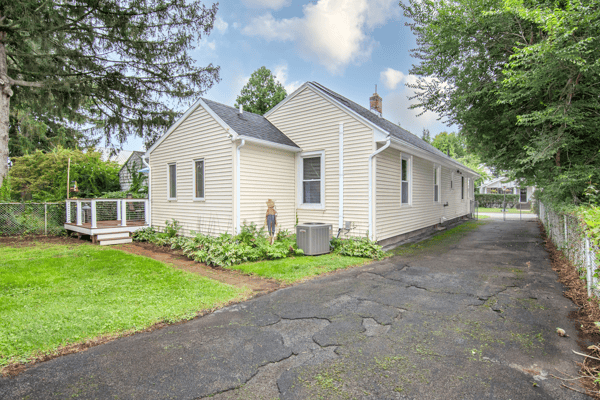 2 Ritchie Place, Saratoga Springs, NY