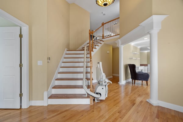 20 Victoria Dr, Leicester, MA