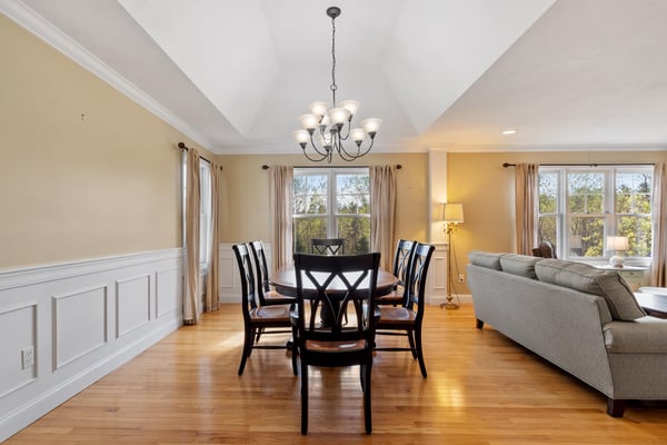 20 Victoria Dr, Leicester, MA