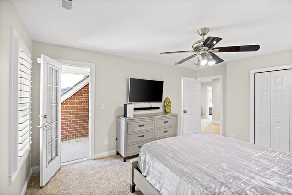 3112 Ethereal Lane, Charlotte, NC