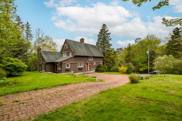 23 Golf Links Road, Bedford, NS