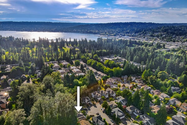 7115 NE 167th St, Kenmore, WA