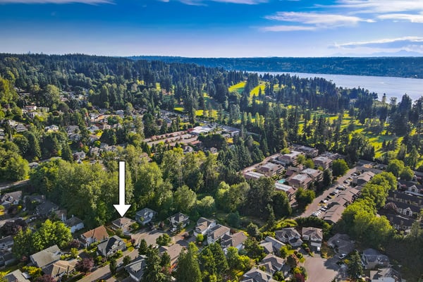 7115 NE 167th St, Kenmore, WA