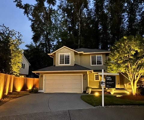 7115 NE 167th St, Kenmore, WA