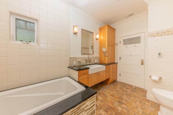 5512 Ranchito Avenue, Sherman Oaks, CA