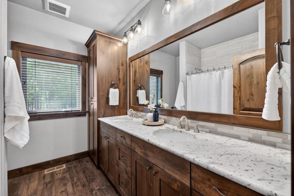 11514 N Blue Jay Loop, Hayden, ID