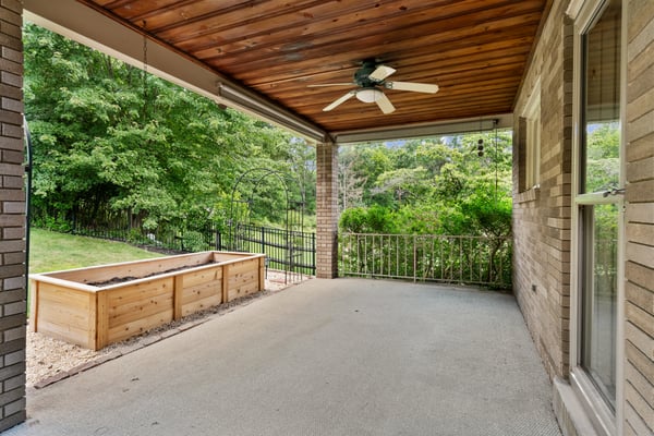 198 Longvue Drive, Pittsburgh, PA