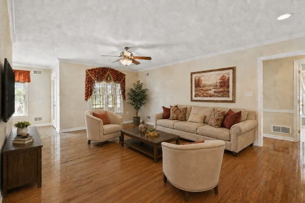 502 Leah Court, Gibsonia, PA