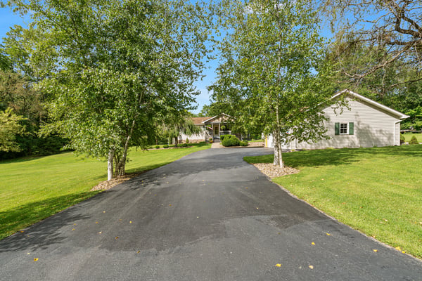 160 Cain Road, Clinton, PA