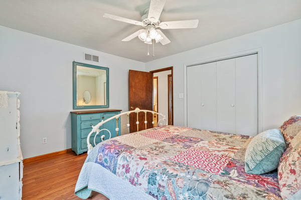 160 Cain Road, Clinton, PA