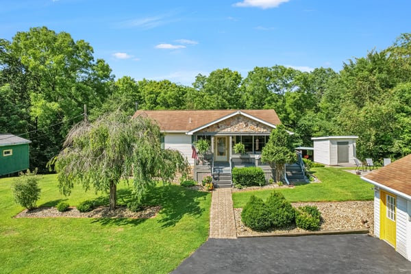 160 Cain Road, Clinton, PA