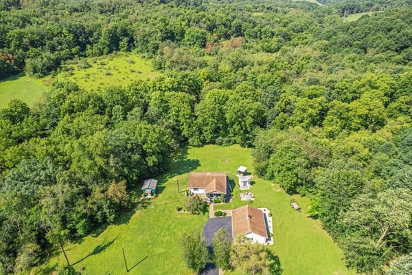 160 Cain Road, Clinton, PA