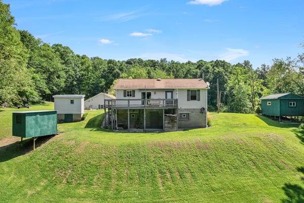 160 Cain Road, Clinton, PA