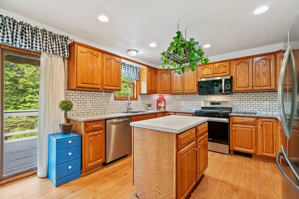 160 Cain Road, Clinton, PA