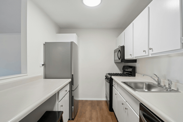 9 Hawthorne Place #4A, Boston, MA