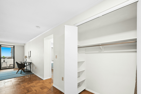 9 Hawthorne Place #15H, Boston, MA