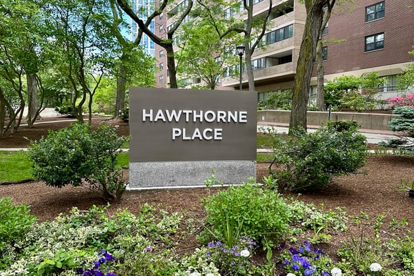 9 Hawthorne Place #15H, Boston, MA