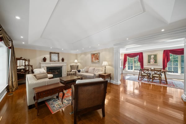 7 Purling Place, Banbury, Toronto, ON