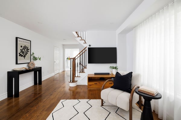 55 Dylan St, Vaughan, ON