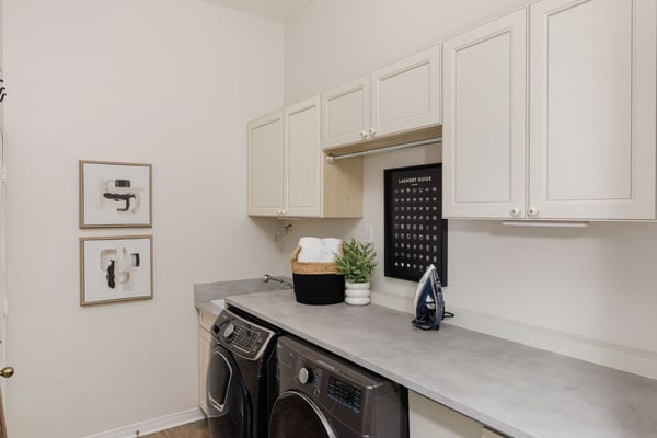55 Dylan St, Vaughan, ON