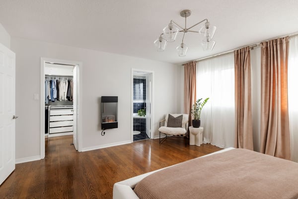 55 Dylan St, Vaughan, ON
