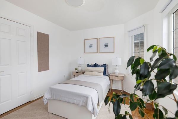 55 Dylan St, Vaughan, ON