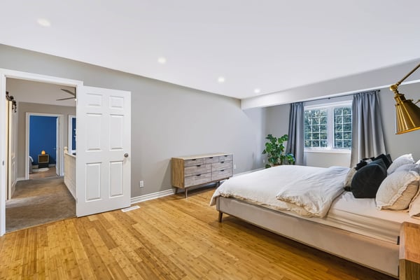 22 Murray Street, Barrie, ON