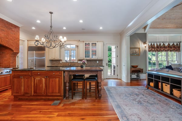 360 Kent Road, Roswell, GA