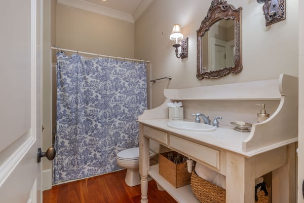 360 Kent Road, Roswell, GA