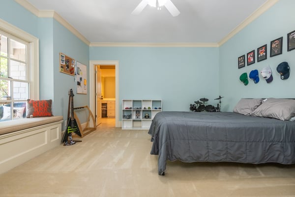 360 Kent Road, Roswell, GA
