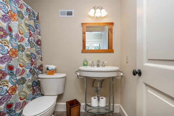 360 Kent Road, Roswell, GA