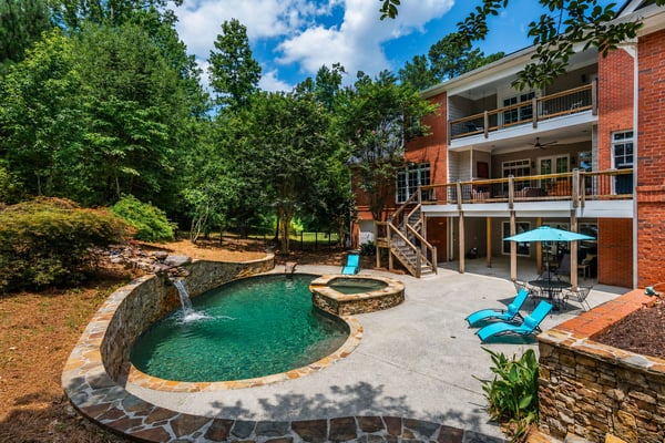 360 Kent Road, Roswell, GA