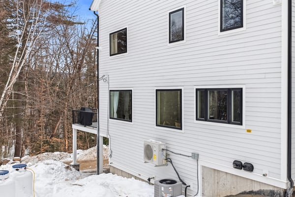 3579 US Route 3, Thornton, NH