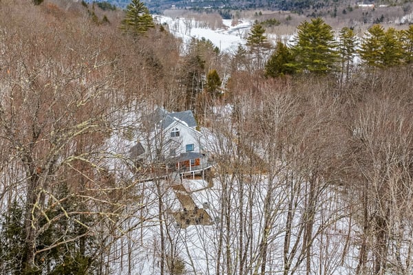 3579 US Route 3, Thornton, NH