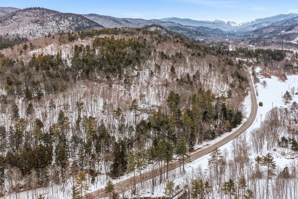 3579 US Route 3, Thornton, NH