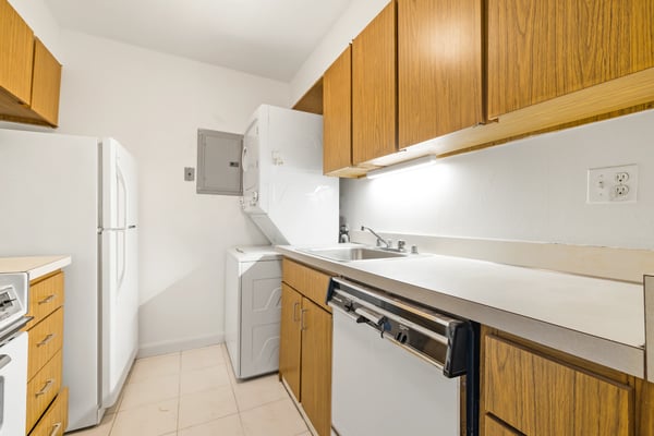 566 Commonwealth Ave, 801 & 803, Boston, MA
