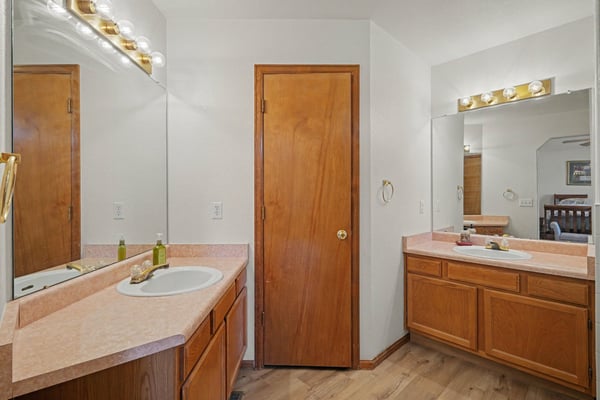 4052 S. Kirk Way, Aurora, CO