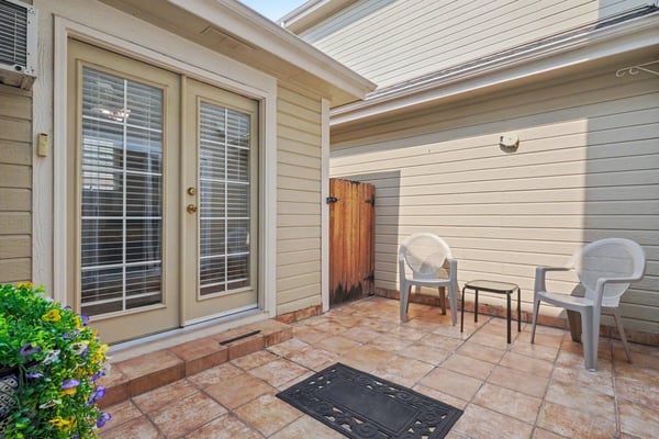 5155 W Quincy Avenue, L104, Denver, CO