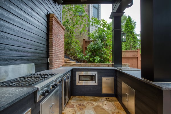 2975 Woodvale Court, Alpharetta, GA