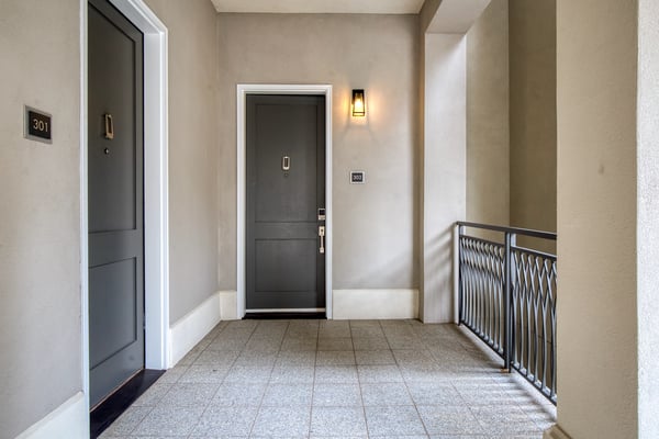 58 Canton Street, Unit #302, Alpharetta, GA