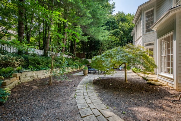 2815 Gleneagles Pointe, Alpharetta, GA
